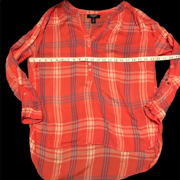 Nine West Jeans popover plaid blouse - Picture 8 of 9